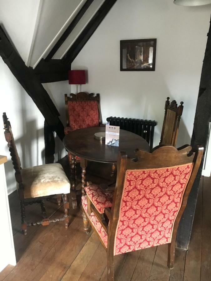 Bishop Percys House Apartment Bridgnorth Bagian luar foto